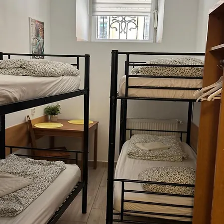 Hostel Amber *